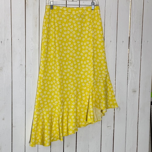 Dresses & Skirts - Ruffled Floral Midi Skirt